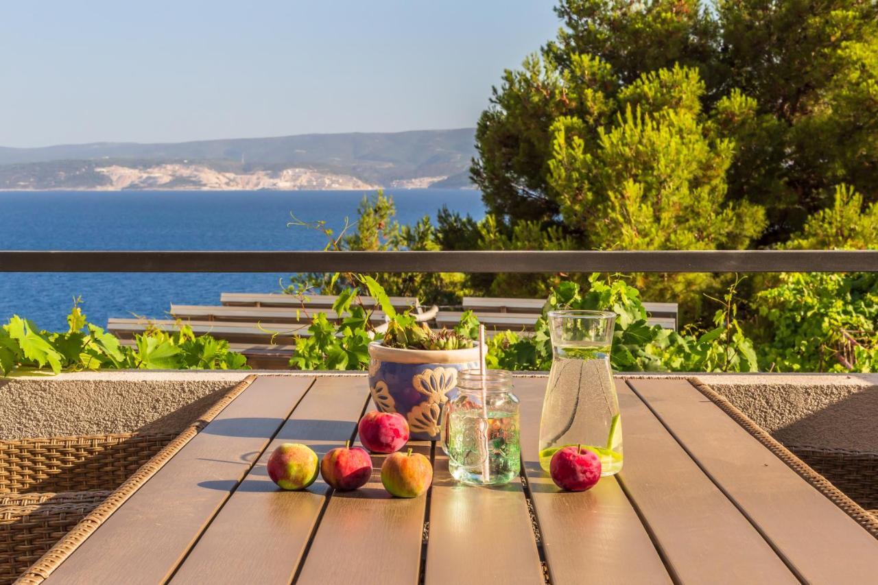 Adris Apartments Omis Bagian luar foto